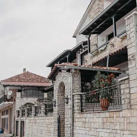 Obrava Double Mountain View With Fireplace *